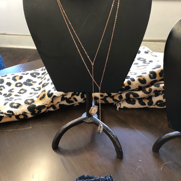 One left! Rose gold plated lariat necklace - Picture 3 of 5